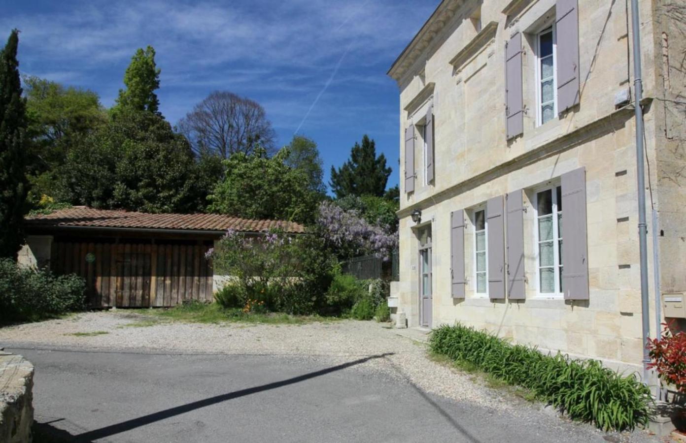 Chambre D'Hotes Spacieuse, Salle De Bain Privative Saint-Michel-de-Fronsac Екстериор снимка
